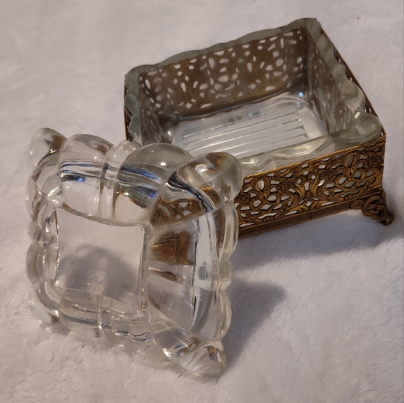 Vintage Vanity Set (3pcs) - Picture 5 of 11